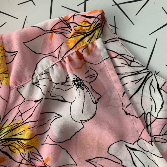 Pale Pink Blouse - Picture 5 of 8